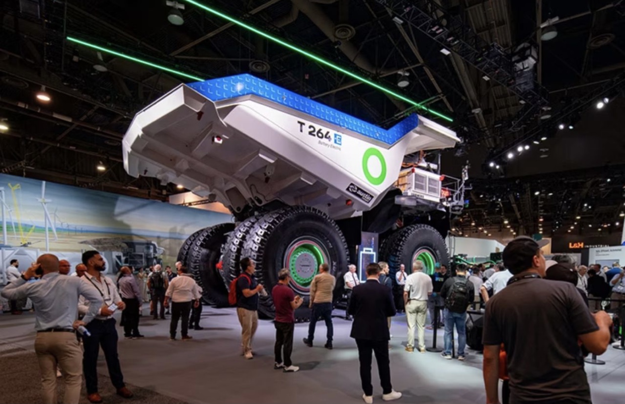 قوی ترین خودروی برقی